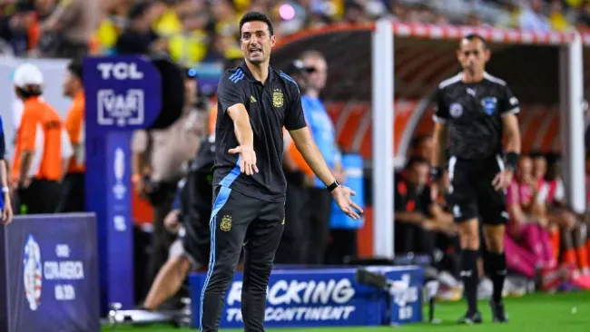 Lionel Scaloni sobre las canchas de cara al Mundial 2026: 'Yo imagino que van a ser reglamentarias'