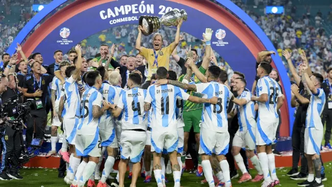 FFF denuncia a Argentina por insultos racistas 