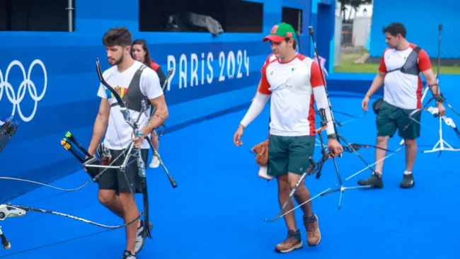 El equipo de tiro con arco entrenó este martes en París