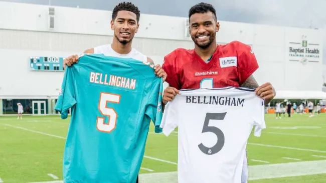 ¡Tremendo encuentro! Jude Bellingham convivió con los jugadores de los Delfines de Miami