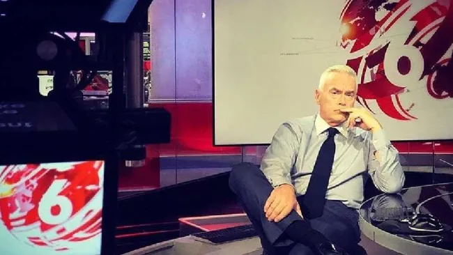 Huw Edwards, expresentador de la BBC, se declara culpable de tomar fotos indecentes a menores 