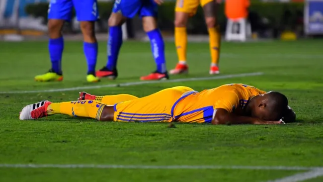 Luis Quiñones y Samir Caetano: Posibles sacrificados de Tigres