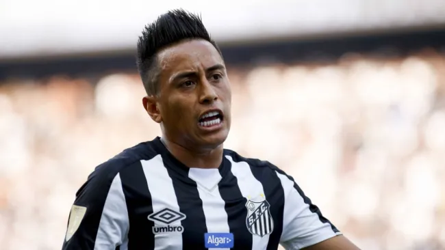 Esposa de Christian Cueva, jugador de Perú, denuncia con videos agresión con golpes del jugador