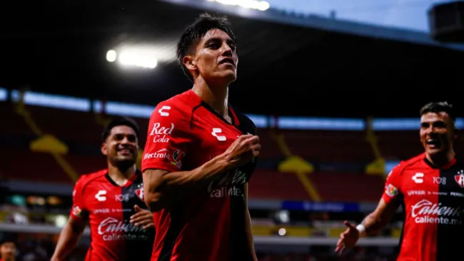 Atlas mantiene el invicto y vence a Pumas en el Jalisco