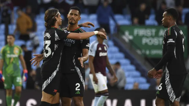 Arsenal vence al Aston Villa