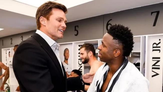 Vinicius se rinde ante Tom Brady: 'Siempre he sido un gran fanático de él'