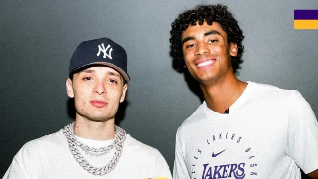 ¡Un fan más! Los Lakers reciben a Peso Pluma 