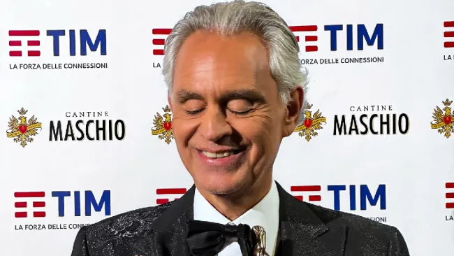 En el documental ‘Andrea Bocelli: Because I Believe’ se destapan varios secretos del artista.
