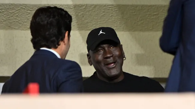 Michael Jordan presente en la Champions League para juego de Mónaco vs Barcelona