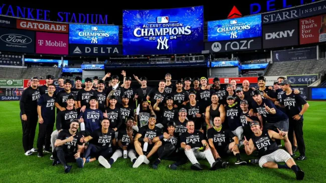 Los Yankees celebran su campeonato