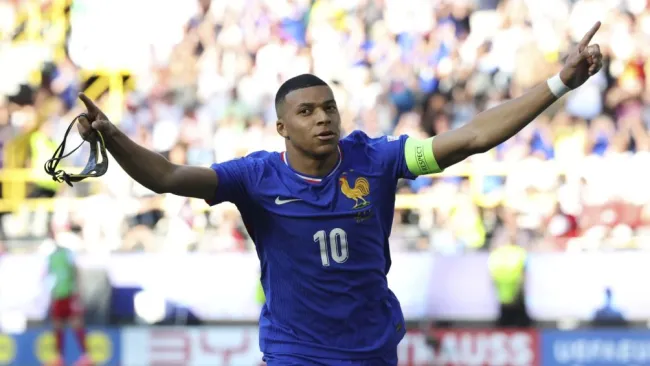 Mbappé, fuera de convocatoria de Francia para Nations League