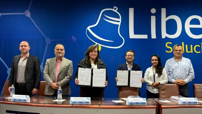 Libertad Soluciones de vida y UAQ firman convenio para impulsar la educación financiera