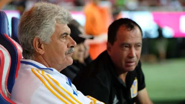 ‘Tuca’ Ferretti arremetió contra Fernando Gago: “Chivas le dió de comer y él escupió en el plato”