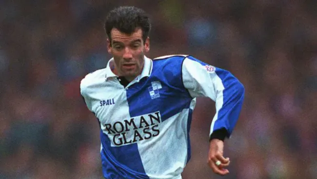 Exfutbolista demanda a la FA por padecer CTE: “Me quedan entre dos y seis años de vida”