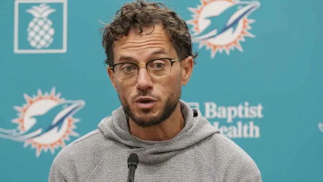 ¡Oficial! Mike McDaniel confirma titularidad de Tua Tagovailoa con los Dolphins