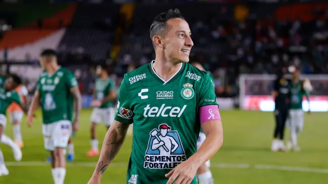 Andrés Guardado viaja a su última convocatoria con León antes del retiro, pese a estar lesionado