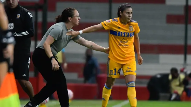 Lizbeth Ovalle, máxima goleadora en Liguillas