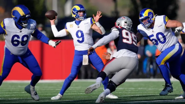 Matthew Stafford lidera la victoria de los Rams sobre Patriots