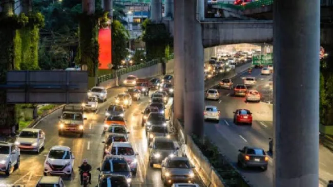¿Qué autos NO circulan el martes 19 de noviembre en CDMX y EDOMEX?