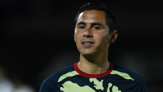Paul Aguilar listo para ser DT del América