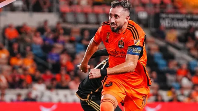 Héctor Herrera se arrepiente de escupitajo