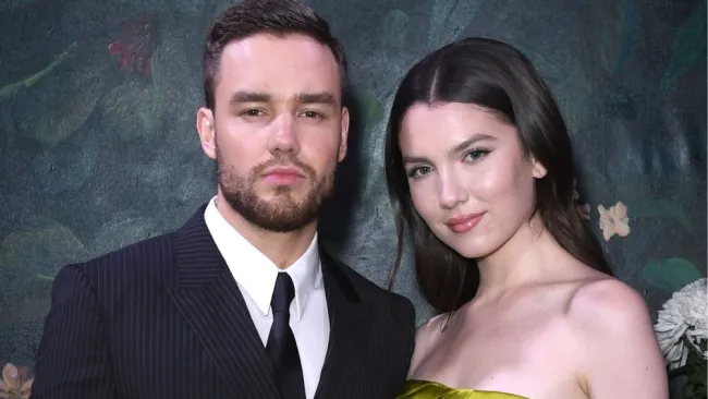 La modelo Maya Henry junto a su exp prometido y cantante fallecido Liam Payne