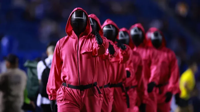 El Juego del Calamar 'invade' el Cruz Azul vs Tijuana de los Cuartos de Final 