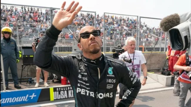 Hamilton se va de Mercedes al final de la temporada