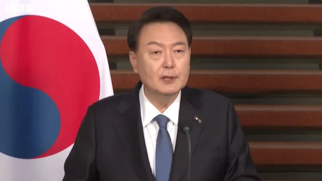 El propio partido político del mandatario no está nada contento con su actuar.