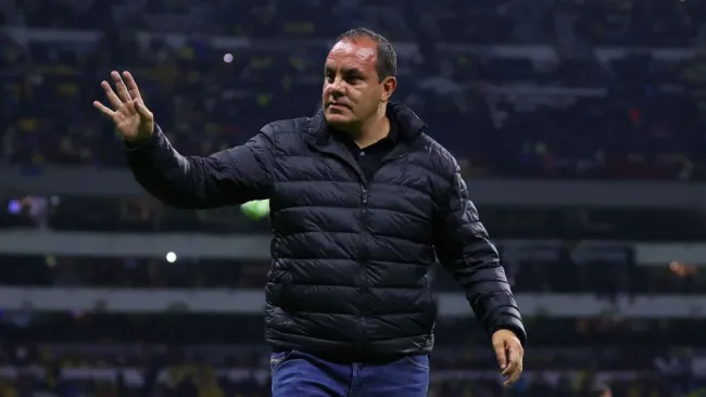 ¡Llevado! Cuauhtémoc Blanco celebra gol del América en la cara de David Faitelson