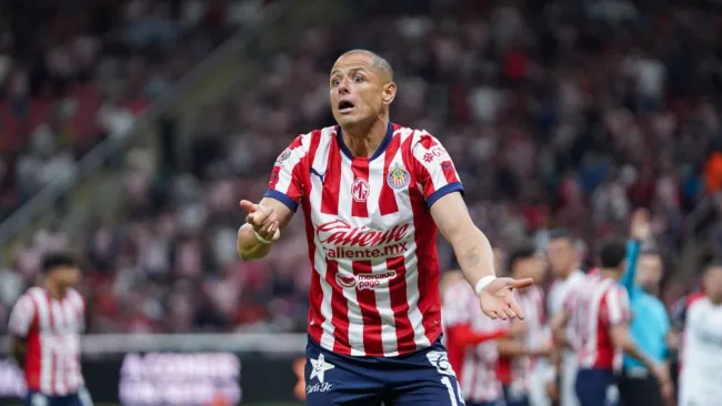 'Chicharito' estalla contra árbitro en Kings League Américas