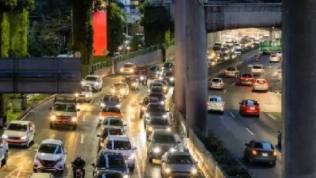 Hoy No Circula: ¿Qué autos NO circulan el martes 17 de noviembre en CDMX y EDOMEX?