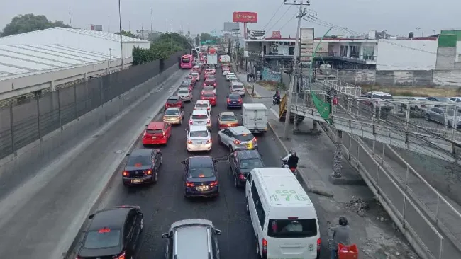 Bloqueos en Ecatepec generan caos hoy miércoles 18 de diciembre