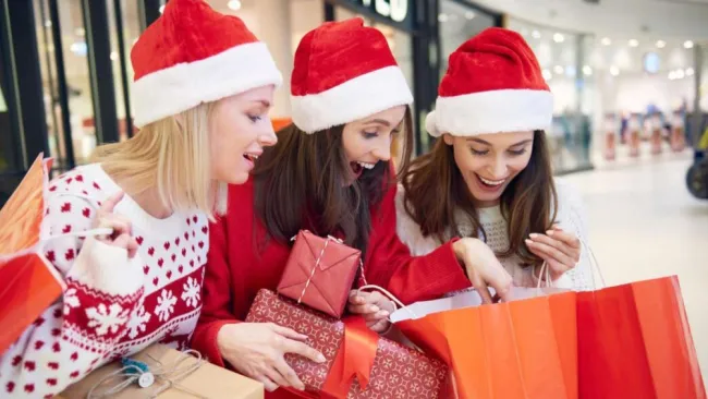 Los regalos es donde más se gasta en esta temporada de Navidad.