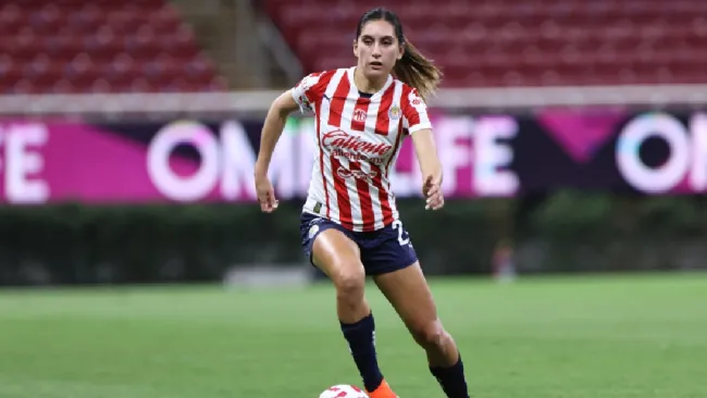 Jugadora de Chivas Femenil pide apoyo