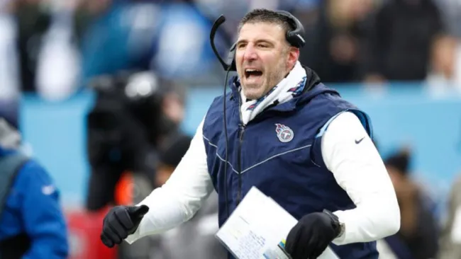 Vrabel vuelve a Nueva Inglaterra pero, ahora, como entrenador en jefe