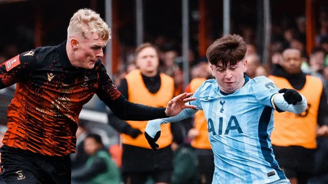 Los spurs sufrieron para vencer a un equipo de quinta división en la FA Cup