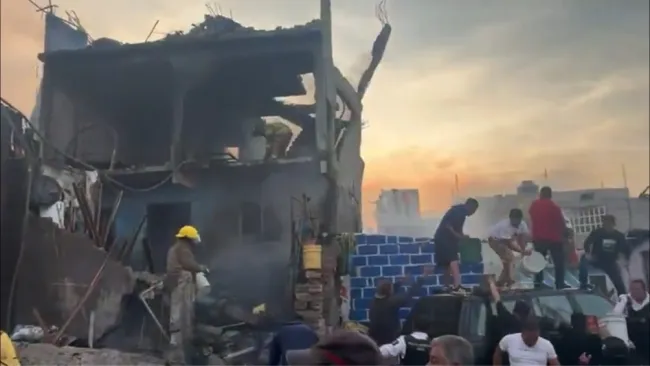 Las personas heridas fueron trasladadas a varios hospitales de la zona.