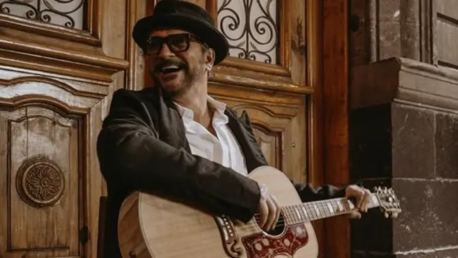 Ricardo Arjona estrena 'SECO', el álbum más personal e importante de su carrera 