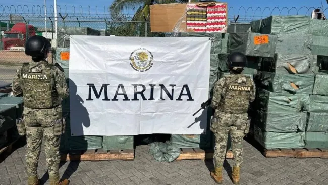 Marina asegura más de 242 mil cajetillas de cigarros apócrifos en Manzanillo