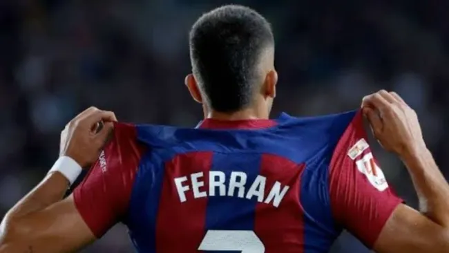 Ferran Torres interesa en Milán para jugar con los rossoneros