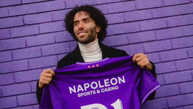 Chino Huerta no podrá debutar en Europa League