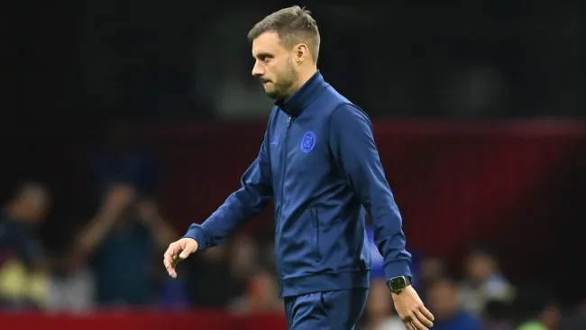 Mejores memes de salida de Martín Anselmi de Cruz Azul