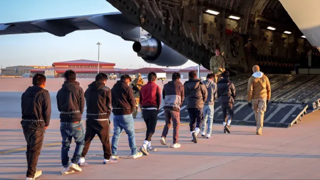 Esta imagen causó indignación por como eran tratadas las personas.