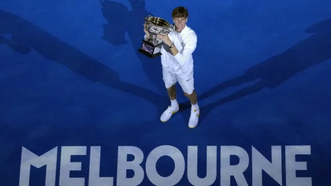 Jannik Sinner vence a Zverev y se corona en el Australian Open