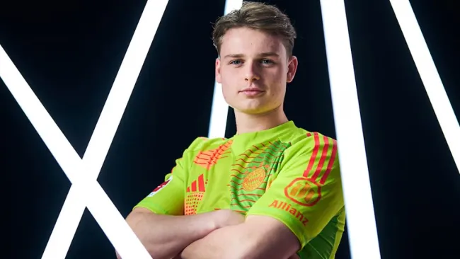 Urbig es nuevo jugador del Bayern Munich