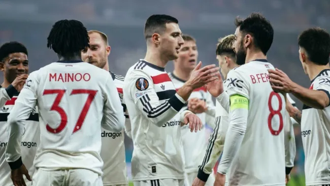 Manchester United venció al FSCB en Europa League