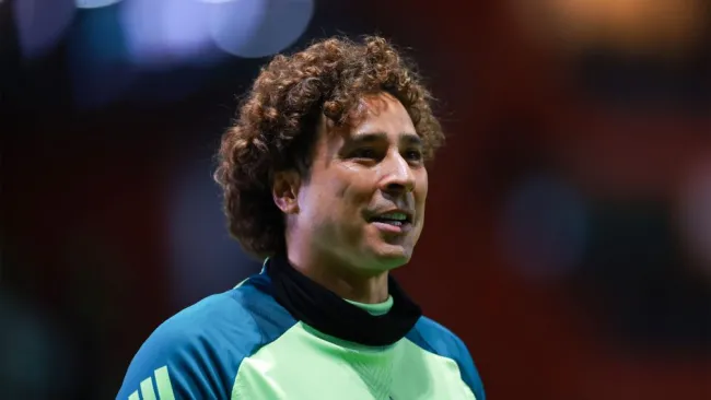 Guillermo Ochoa podría salir de AVS de Portugal con destino a Grecia