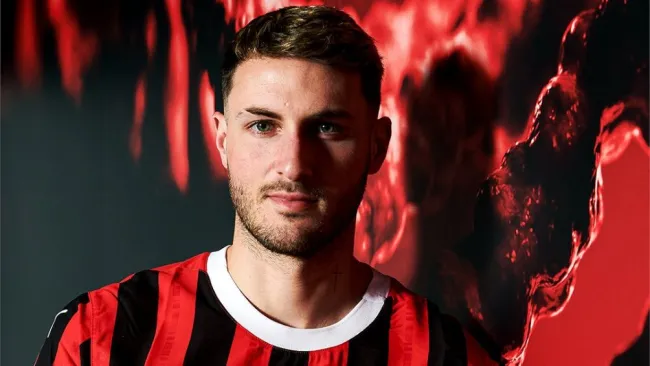 Giménez disparó las ventas del jersey del AC Milan