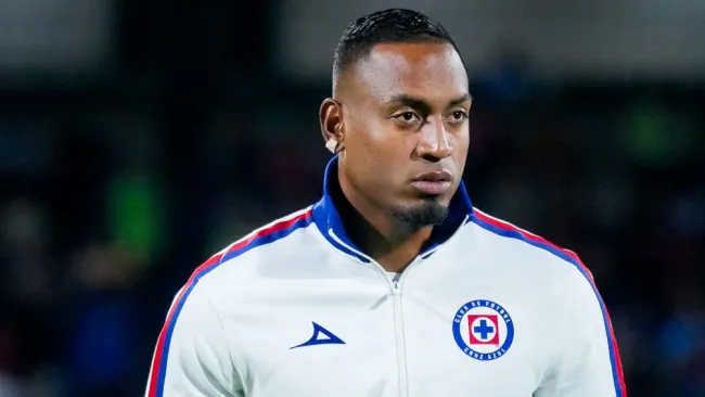 Willer Ditta tiene dos ofertas de Brasil; Cruz Azul ya fijó postura